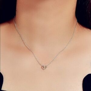 3/$30 🤍 Tiny Heart Necklace